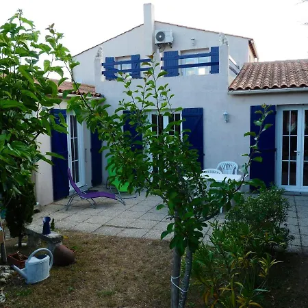 Maison De 3 Chambres Avec Jardin Clos Et Wifi A D'oleron A 1 Km De La Plage *